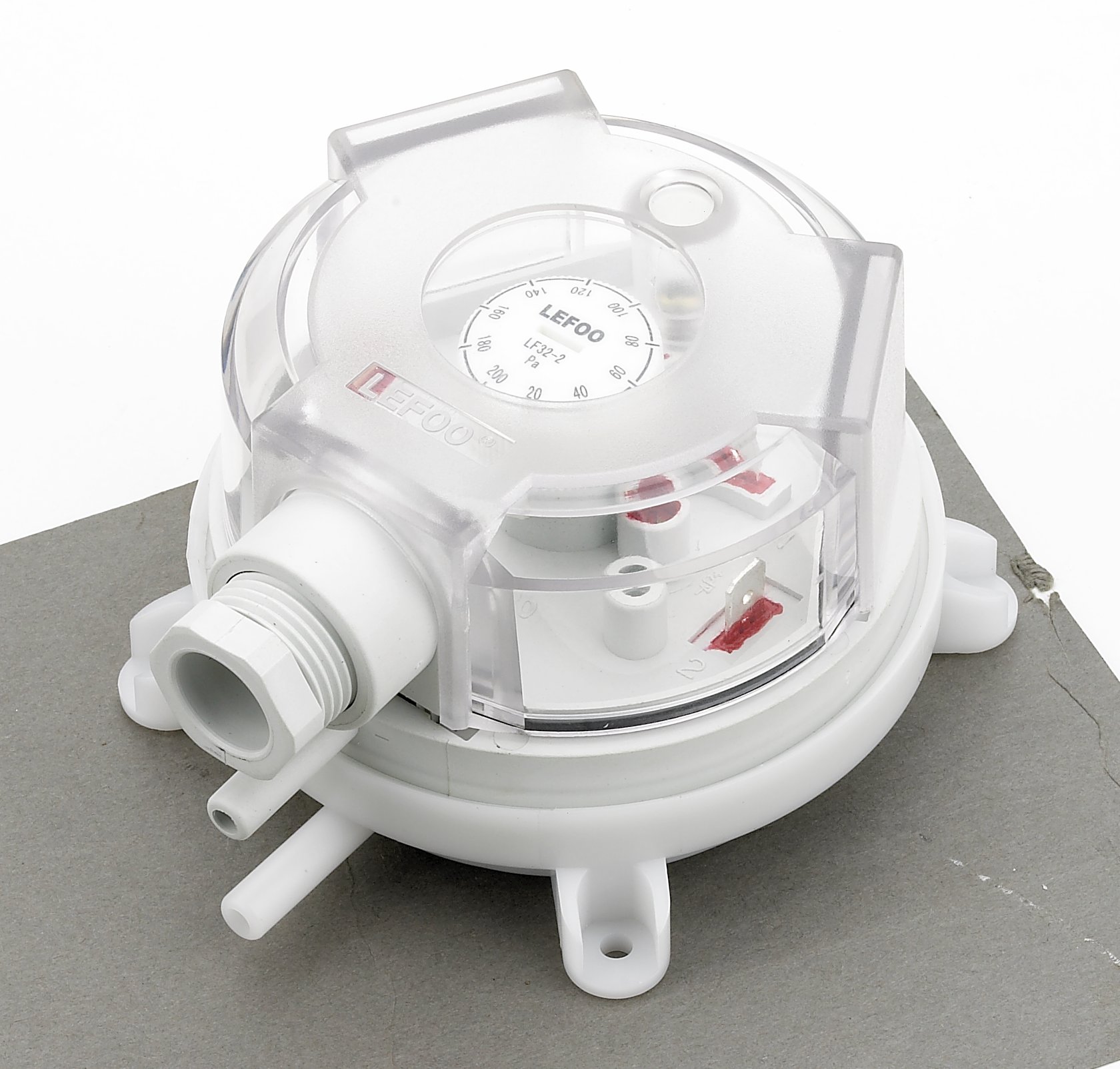 LF32-02 Датчик перепада давления 20-200 Па